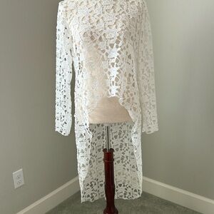 White Lace Long Sleeve Topper